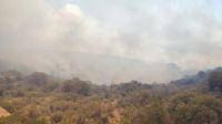 Incendio en Traslasierra: el viento y el calor complican el trabajo de los bomberos