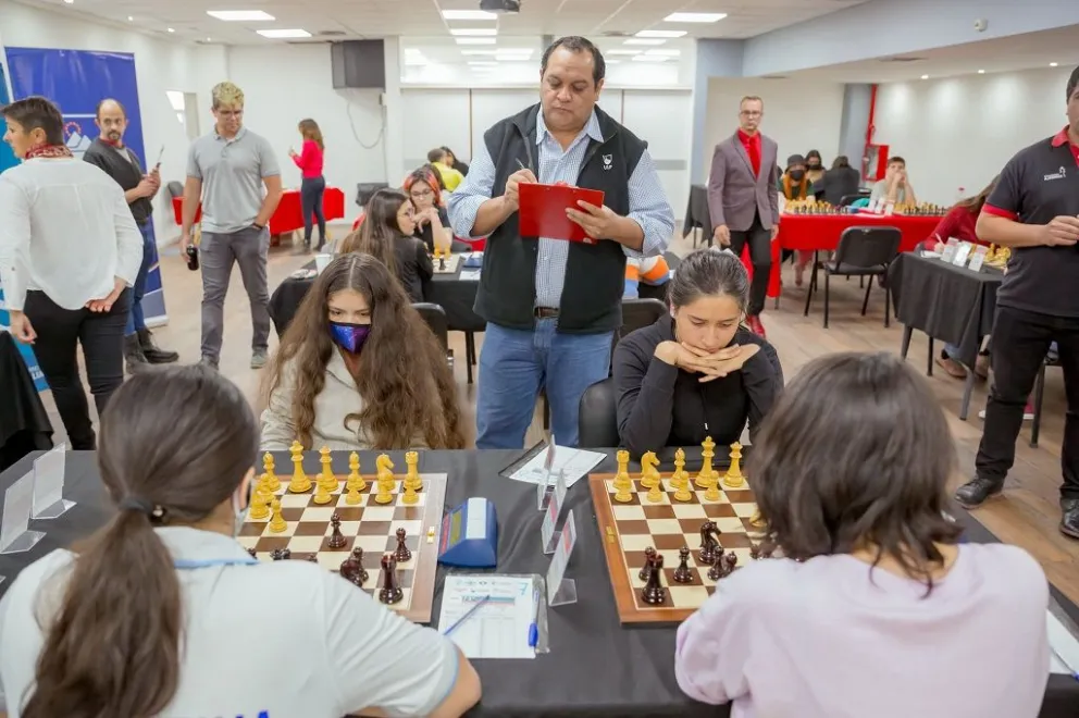 Ajedrez: el deporte mental que fomenta la inclusión educativa, social y digital