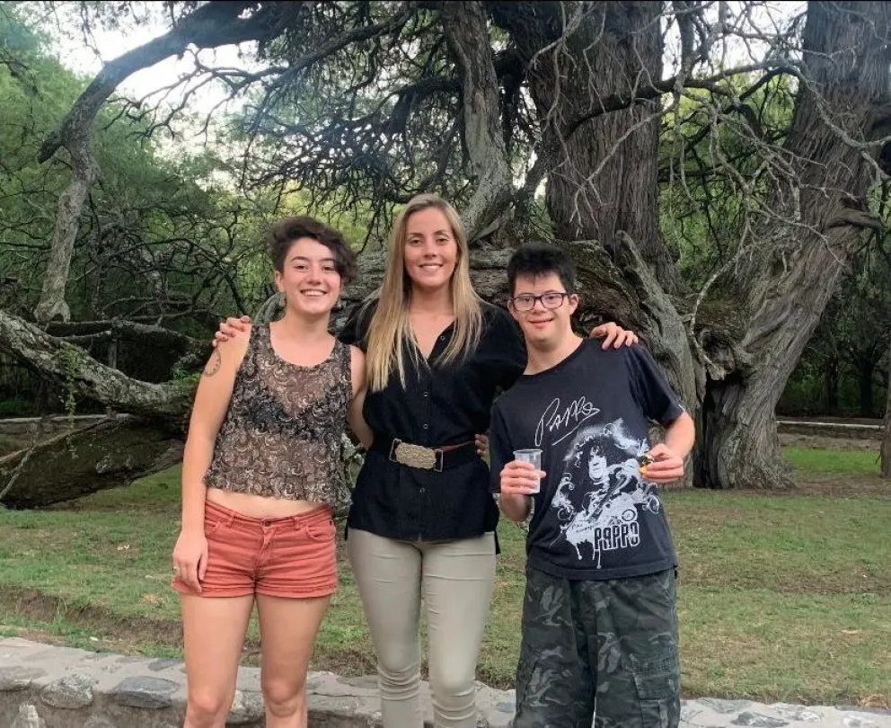 Algarrobo de los Agüero, Algarrobo Abuelo