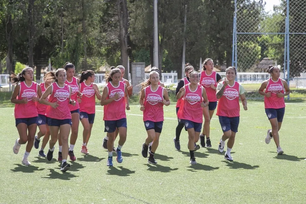 El fútbol femenino llega a todas las escuelas del país: cómo será la implementación de este deporte
