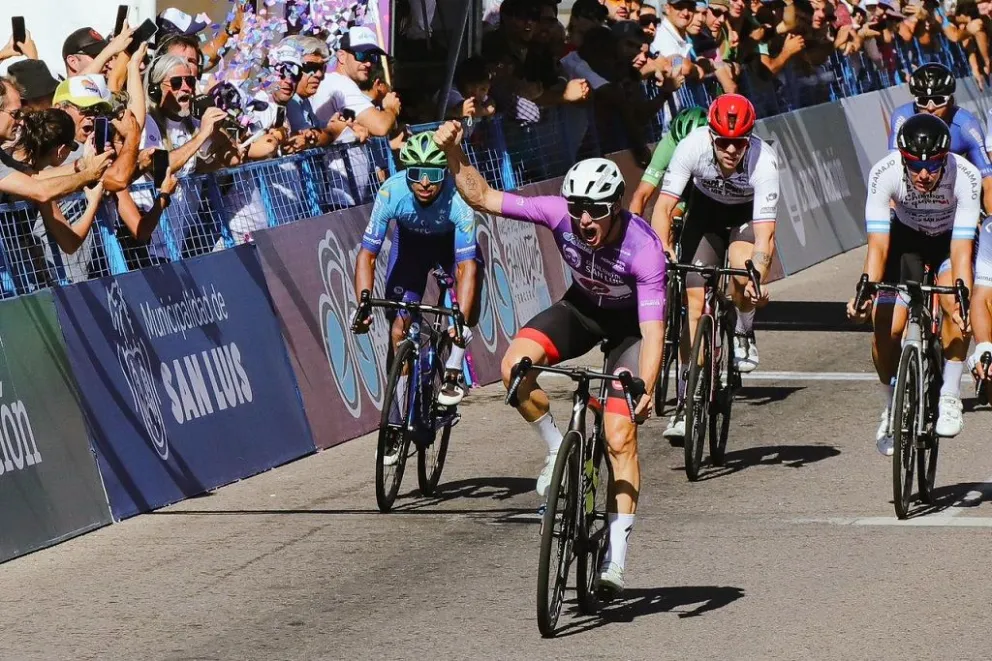 Martín Vidaurre se consagró campeón de la Vuelta del Porvenir