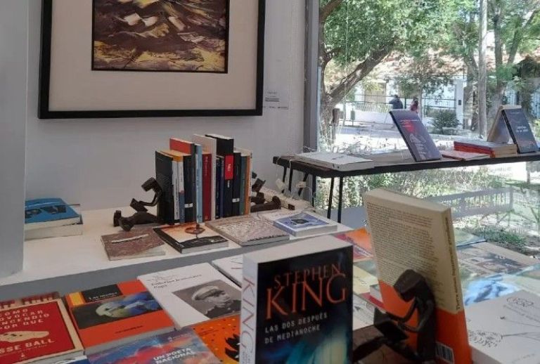 Por primera vez, la librería “Hexámetro”, tendrá su stand en la Feria Provincial del Libro