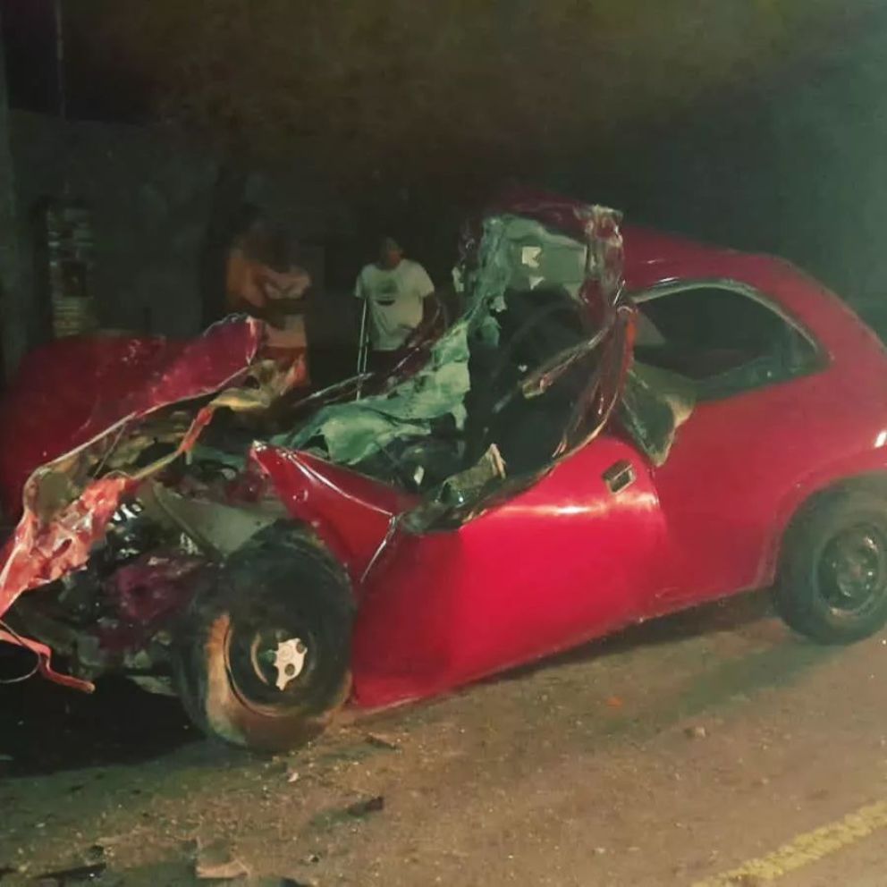 Accidente fatal en la Ruta 28: un automovilista murió tras chocar con un camión