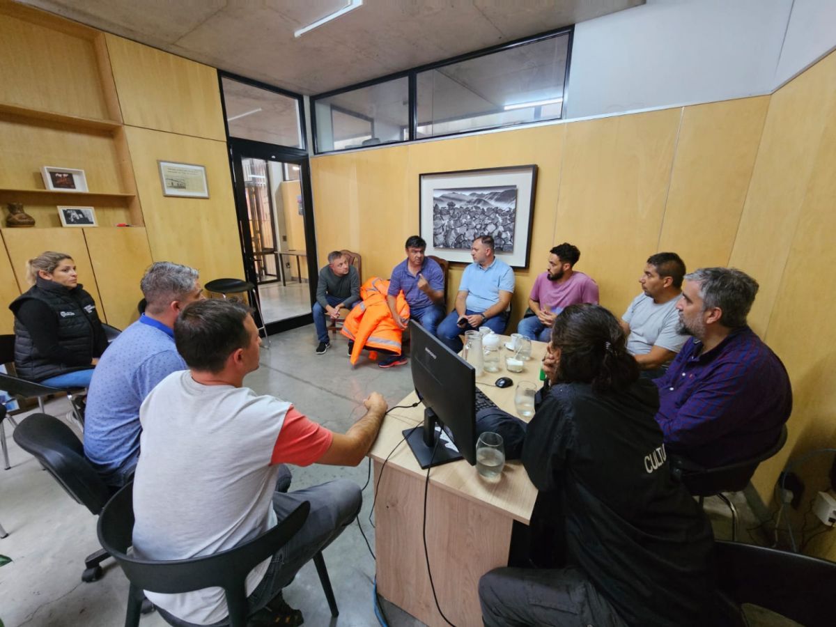 Asistencia durante toda la noche y la madrugada por parte del Gobierno Provincial