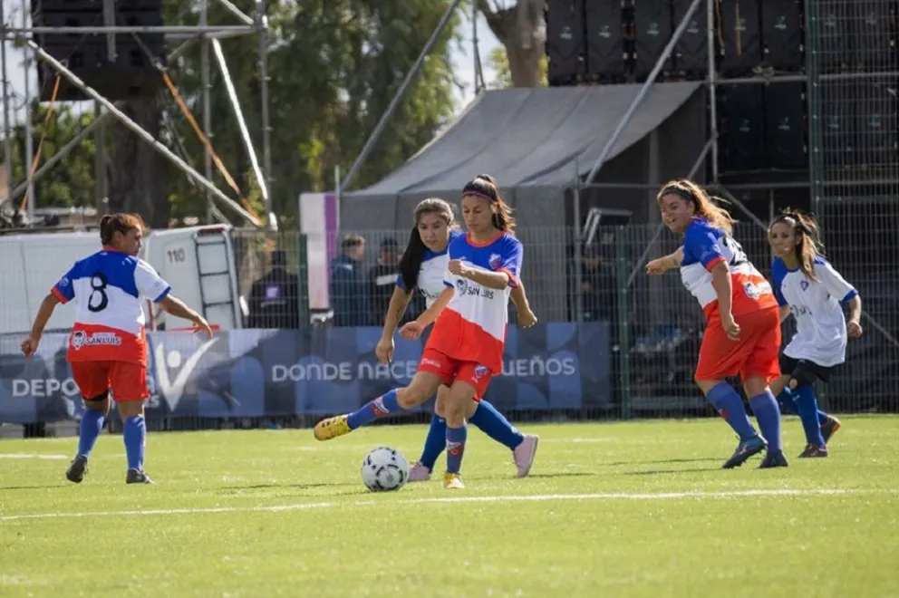 Se disputó la primera fase de la Copa Gobierno de San Luis en la Villa Deportiva