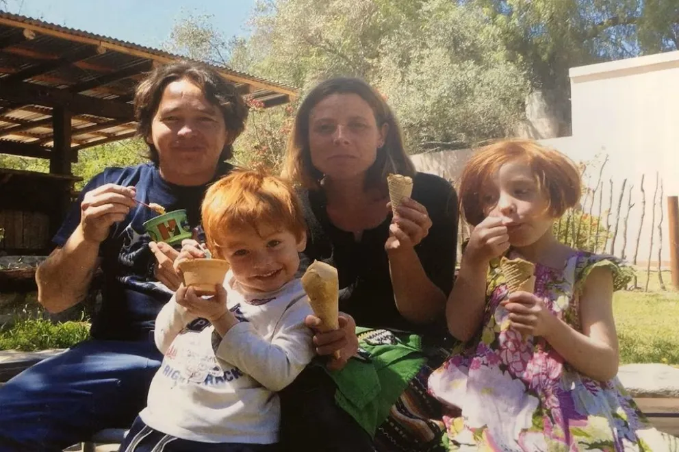 Nació en Francia, se enamoró en Argentina y es furor con su dulce de leche en Traslasierra