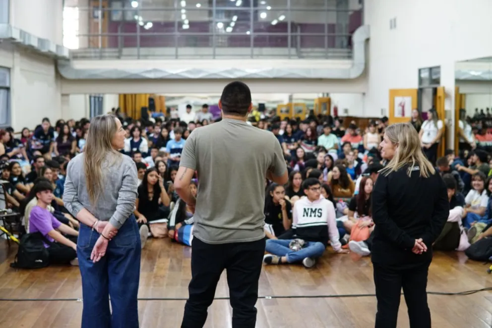 Más de 7400 estudiantes recibirán un adelanto del 25% de las Estampillas Escolares