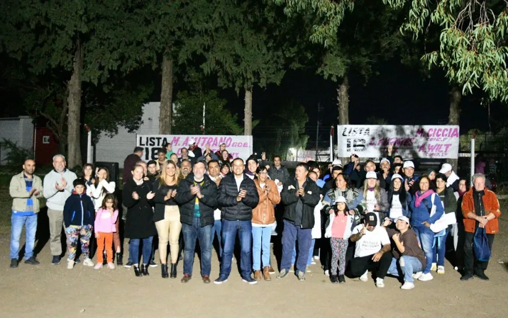 Lanzamiento del sublema “Blanca, Azul y Blanca” en Villa de Merlo